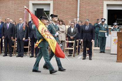 El teniente general Luis del Castillo Ruano, acompañado del delegado del Gobierno en Castilla y León, Nicanor Sen, preside el acto conmemorativo del 180 aniversario de la fundación de la Guardia Civil