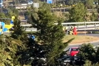 Intervención de los servicios de emergencia en el accidente de Ávila