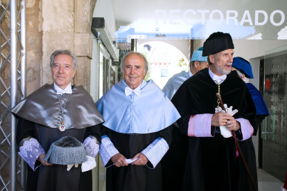 Serrat nombrado nuevo doctos honoris causa de la UBA