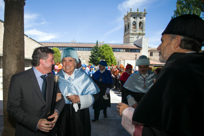 Serrat nombrado nuevo doctos honoris causa de la UBA