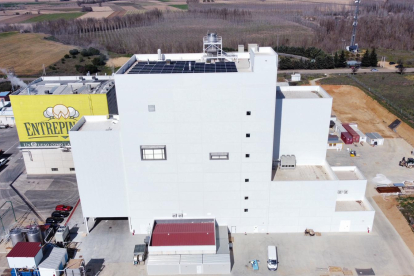 La planta industrial de Proláctea situada en Castrogonzalo (Zamora) es una apuesta por la sostenibilidad y el ahorro energético.