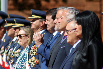 Entrega de Reales Despachos de sargentos a los 339 integrantes de la XXXII promoción de la Academia Básica del Aire.