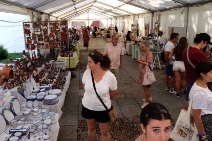 Apertura de la XXXVI edición de la Feria del Barro de Salamanca