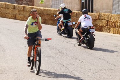 Primera jornada de celebración del Gran Premio de Velocidad de la localidad leonesa de La Bañeza.