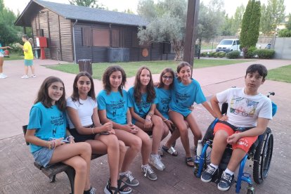 Participantes de la XXVII edición del campamento ASPAYM.