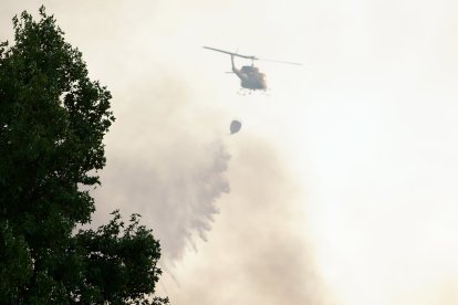 Incendio de nivel 2 en Castrillo de los Polvazares (León).