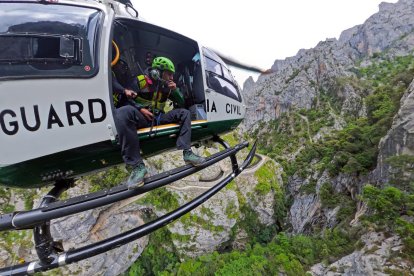 Grupo de Rescate Especial de Intervención
en Montaña (GREIM)