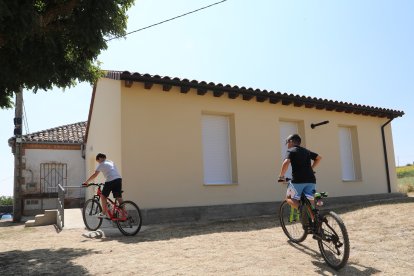 Teleclubs: un lugar donde sirven café y compañía