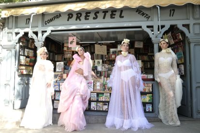 Desfile de la colección de novia 'El Sentir' de la diseñadora Leonesa María Lafuente en la semana de la moda de Madrid