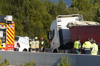 Accidente en la N-VI en Carracedelo (León)