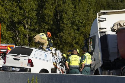 Accidente en la N-VI en Carracedelo (León)