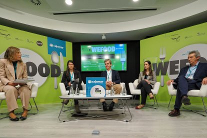 Mesa redonda del Foro Wefood ‘Desafíos y la respuesta de la industria agroalimentaria‘, organizado por Cajamar.