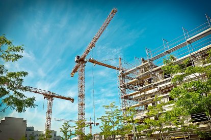 Edificio de viviendas en construcción