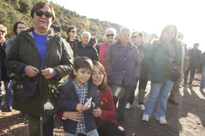 Inauguración del Memorial Minero en recuerdo a los trabajadores fallecidos en el accidente de la mina de Combustibles de Fabero del Grupo Río en Fabero (León), del que se cumplen 40 años