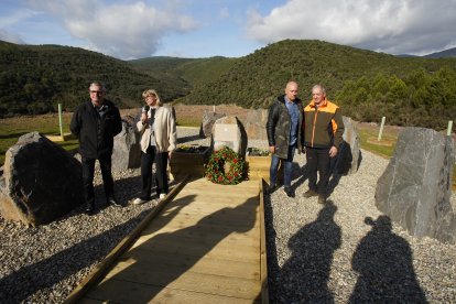 Inauguración del Memorial Minero en recuerdo a los trabajadores fallecidos en el accidente de la mina de Combustibles de Fabero del Grupo Río en Fabero (León), del que se cumplen 40 años