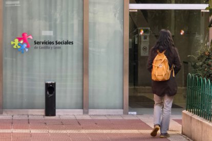 Sede en Valladolid de la Gerencia de Servicios Sociales. PHOTOGENIC.