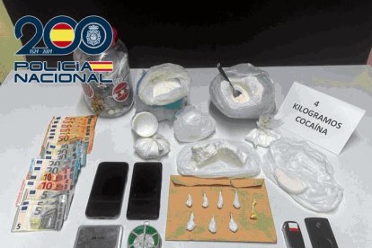 Material encontrado por la policía