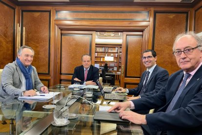 Pleno del 30 de diciembre del Consejo de Cuentas.

 La fotografía corresponde al Pleno del 30 de diciembre

 La fotografía corresponde al Pleno del 30 de diciembre

La fotografía corresponde al Pleno del 30 de diciembre