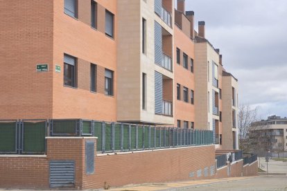 La urbanización de viviendas ‘Arroyovereda’, en la calle Narciso Monturiol