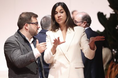 La concejala de Turismo, Eventos y Marca Ciudad, Blanca Jiménez, asiste al desfile de once diseñadores de Castilla y León abren la X edición de la pasarela de Atelier Couture, en el marco de la Semana de la Moda de Madrid