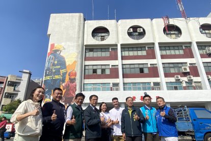 Gare, un artista burgalés que reside en Taiwán donde desarrolla su proyecto 'Made in Burgos' con el objetivo de llevar el nombre de su ciudad natal en cada una de sus obras