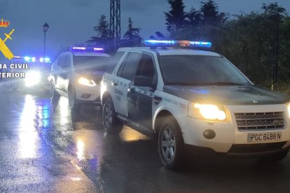 Vehículos de la Guardia Civil.