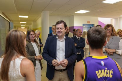 El presidente de la Junta de Castilla y León, Alfonso Fernández Mañueco, inaugura el curso 2025-2026 de las enseñanzas escolares no universitarias de la Comunidad.