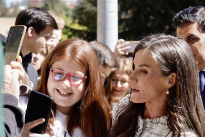 La Reina Letizia visita el  Centro de Investigación del Cáncer (CIC) de Salamanca.