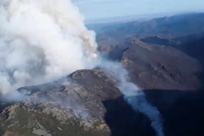 Incendio en Peñalba de la Sierra (Guadalajara).