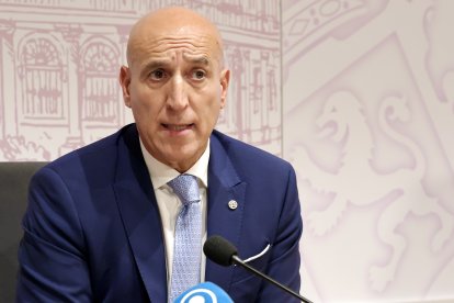 José Antonio Diez, durante su rueda de prensa este miércoles en León.