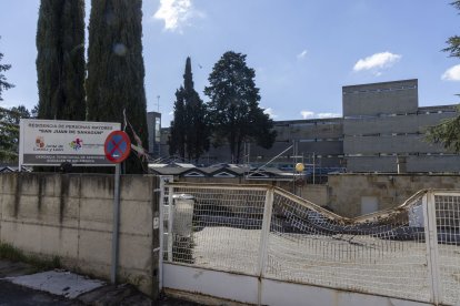 La Secretaria de Estado de Migraciones adecenta la antigua residencia de mayores San Juan de Sahagún para incorporar el edificio a su red de acogida