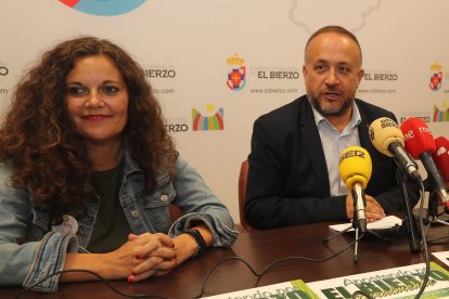 Silvia Cao y Gerardo Álvarez Courel, en una imagen de archivo.