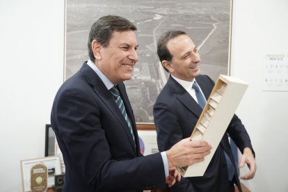 El consejero de Economía y Hacienda y portavoz, Carlos Fernández Carriedo