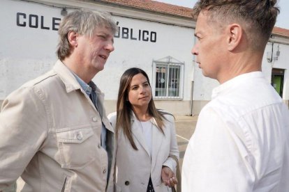 Carlos Martínez, Nuria Ribo y Mario Rivas