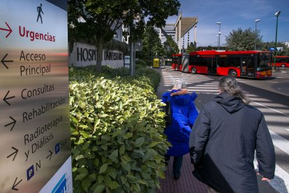 Accesos del hospital universitario de Burgos.