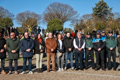 Ciudad Rodrigo guarda un minuto de silencio por el fallecido tras una cornada en el pecho en la capea nocturna del Carnaval del Toro