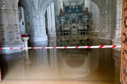 El desbordamiento del Duero anegó la iglesia del Monasterio de La Vid