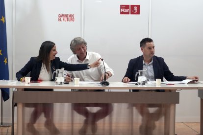 Nuria Rubio, Carlos Martínez y Daniel de la Rosa