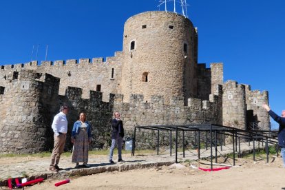 Imágenes del inicio de las obras del Castillo de La Adrada