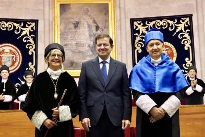 La nueva rectora de la Universidad de Valladolid, Pilar Garcés, toma posesión de su cargo, en un acto en el que interviene el presidente de la Junta, Alfonso Fernández Mañueco.
