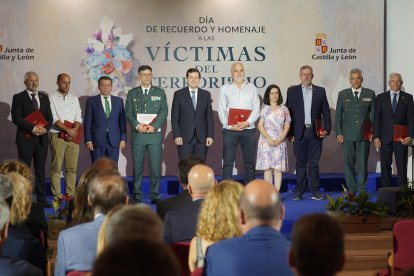 El presidente de la Junta, Alfonso Fernández Mañueco, clausura el acto conmemorativo del 'Día de recuerdo y homenaje a las víctimas del terrorismo de Castilla y León'.
