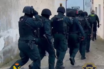Agentes de la Guardia Civil