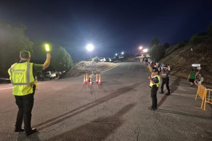 La Guardia Civil en un control de tráfico en Pedraza