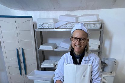 El trabajo es totalmente manual, dando forma a cada una de las piezas.