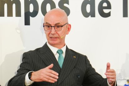El rector de la Universidad de Burgos, José Miguel García, durante su intervención en el foro Somos CyL 2026