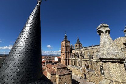 Presentación de nuevas zonas visitables en el Palacio de Gaudí de Astorga (Palacio Escondido)