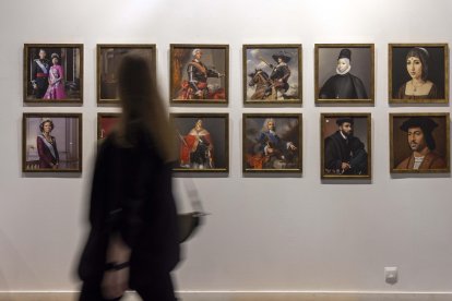 El Museo de Salamanca acoge la muestra 'La imagen promiscu@ (vol. 2)' que aborda temas políticos y sociales desde obras creadas con IA.