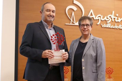 Francisco José Gómez Álvarez recibe el Premio Escuelas Católicas Castilla y León 2024