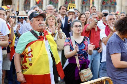 Más de 4.000 personas acuden a la concentración a favor de Ceuta en León