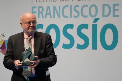 César Lumbreras con el Cossío. ICAL